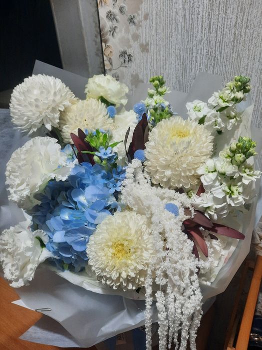 Продам цветы букет