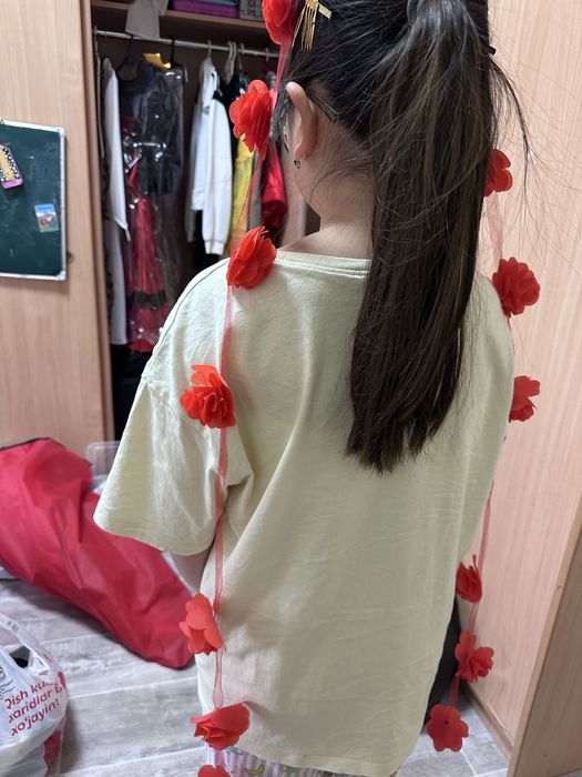 Продаются костюмы