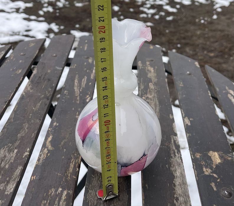 Vând vază Limoges …