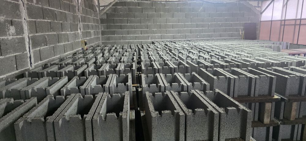 Linie automata vibropresa prefabricate beton boltari pavaje borduri