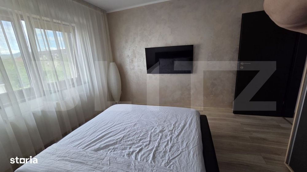 Apartament cu 2 camere, open space, zona Tractorul