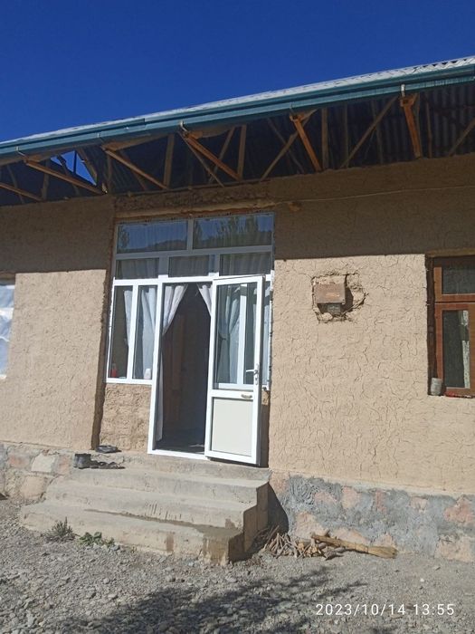 Уй сотилади Жиззох вилояти бахмал тумани