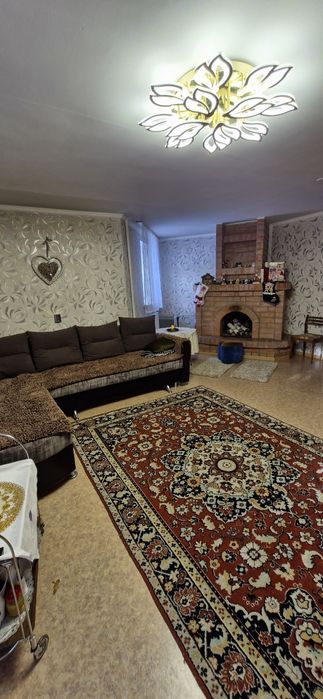 Продам коттедж в центре города