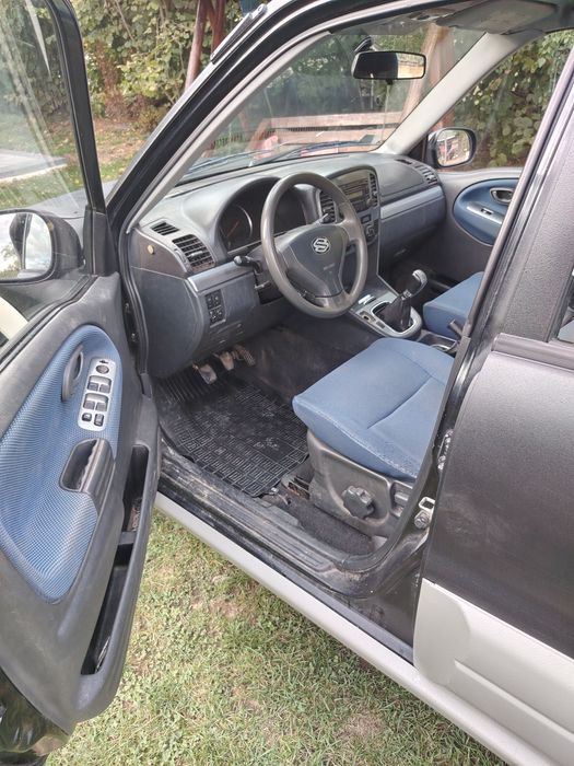Suzuki grand vitara