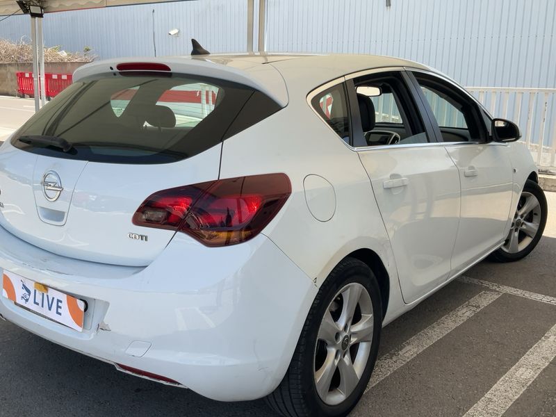 Opel Astra 1.7 CDTI Sport 2011