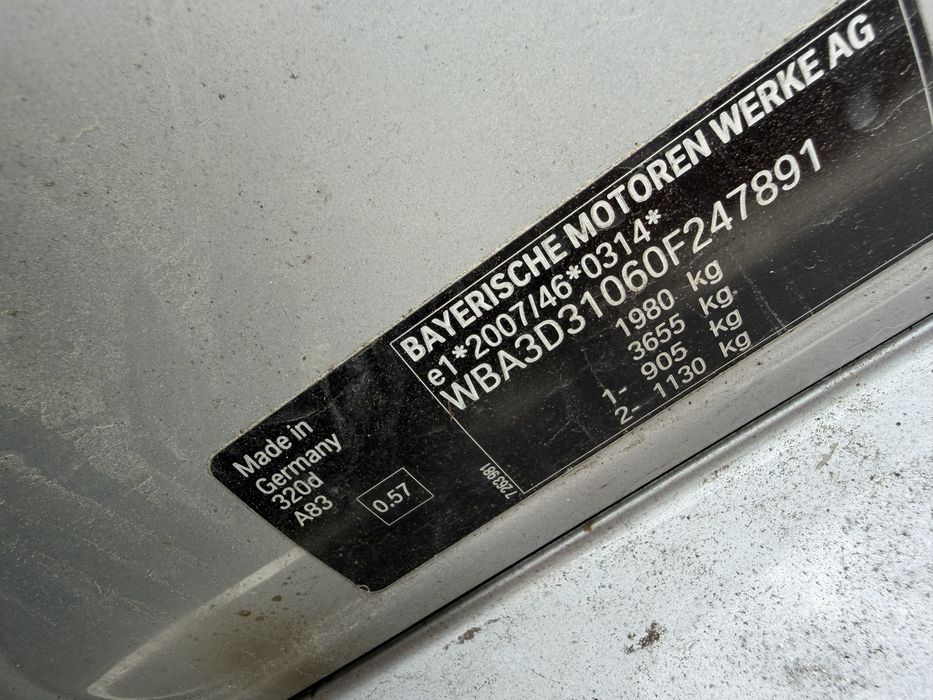 Dezmembrez bmw 320d f30 f31 f34 f36 cod culoare a83 sau 300 f31 piese dezmembrari bmw craiova bmw 318 320 420 n47 biturbo b47 190 cai cu adblue, piese