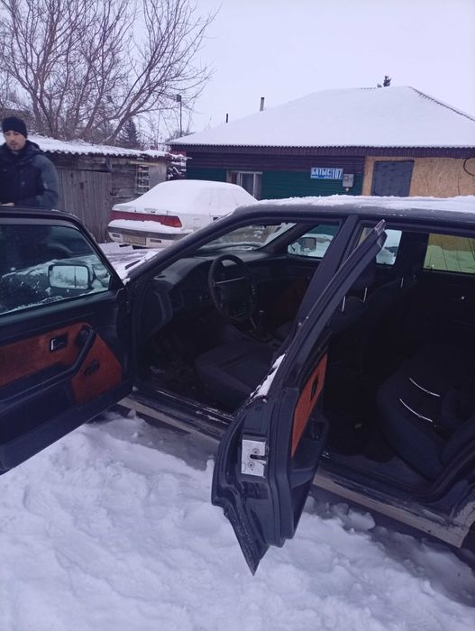 Ауди 80б4. 1992гв моновпрыск