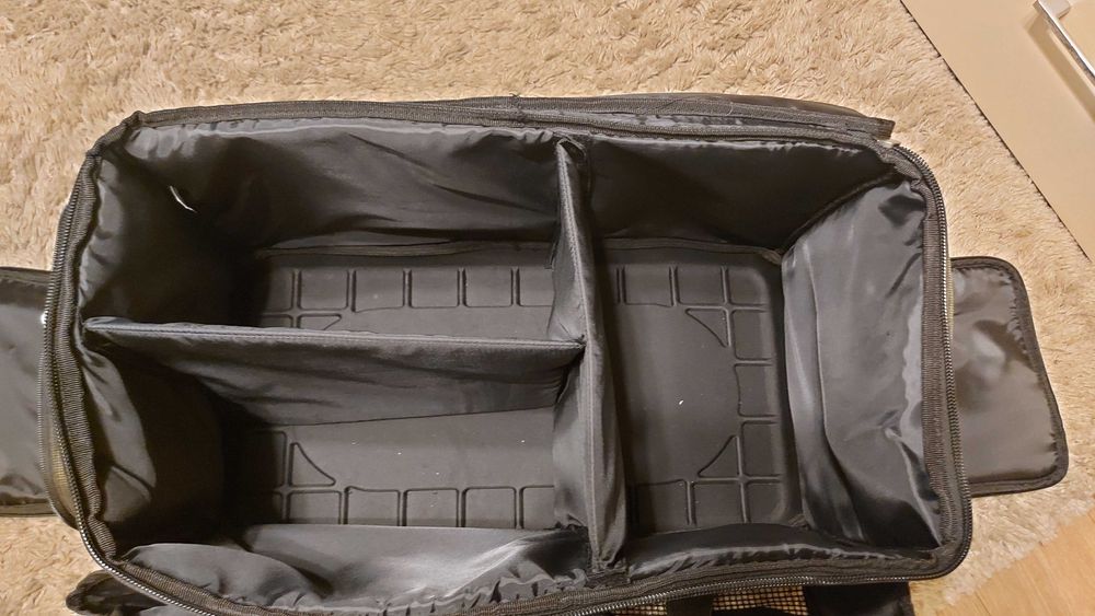 NOU! Geanta pescuit "TF Gear Compact Carryall Cool Bag"