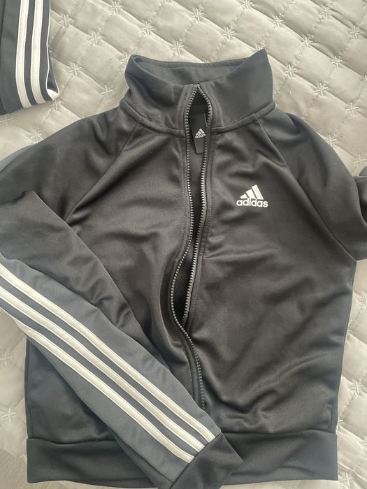 Спортен екип Адидас