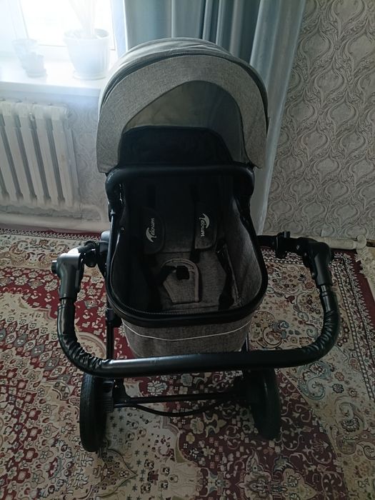 Продам коляску лето зима