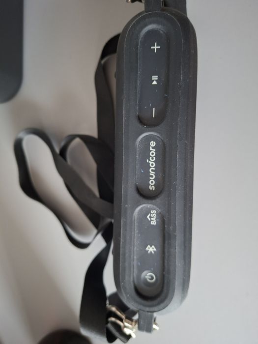 Soundcore anker motion 300