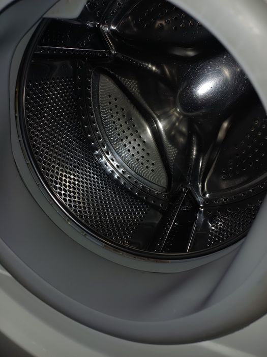 Пералня Ariston (Аристон)