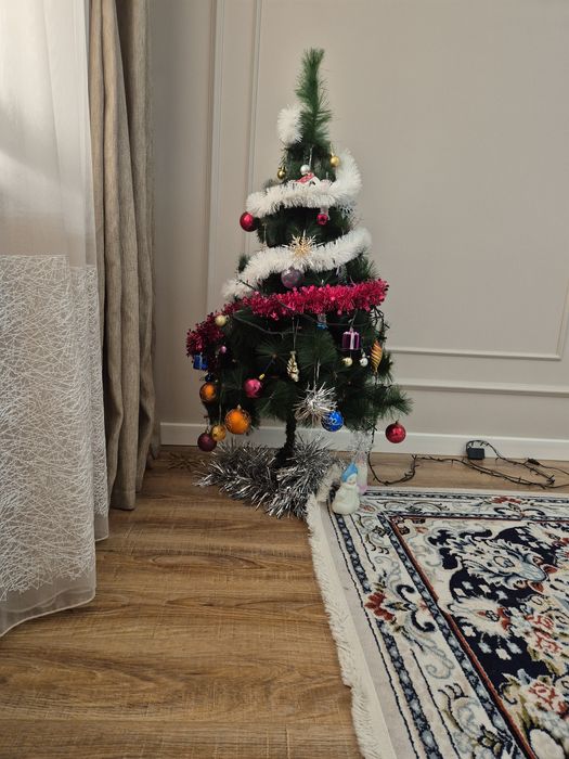 Искусственная елка