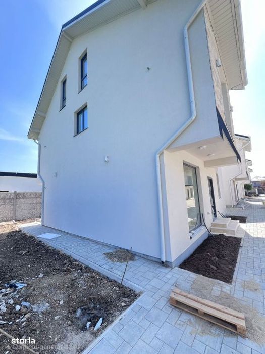Casa/Vila Bragadiru-Cristalului/P+1+M id nr 18