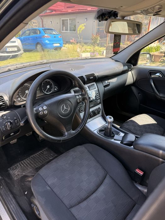 Mercedes Benz C180K
