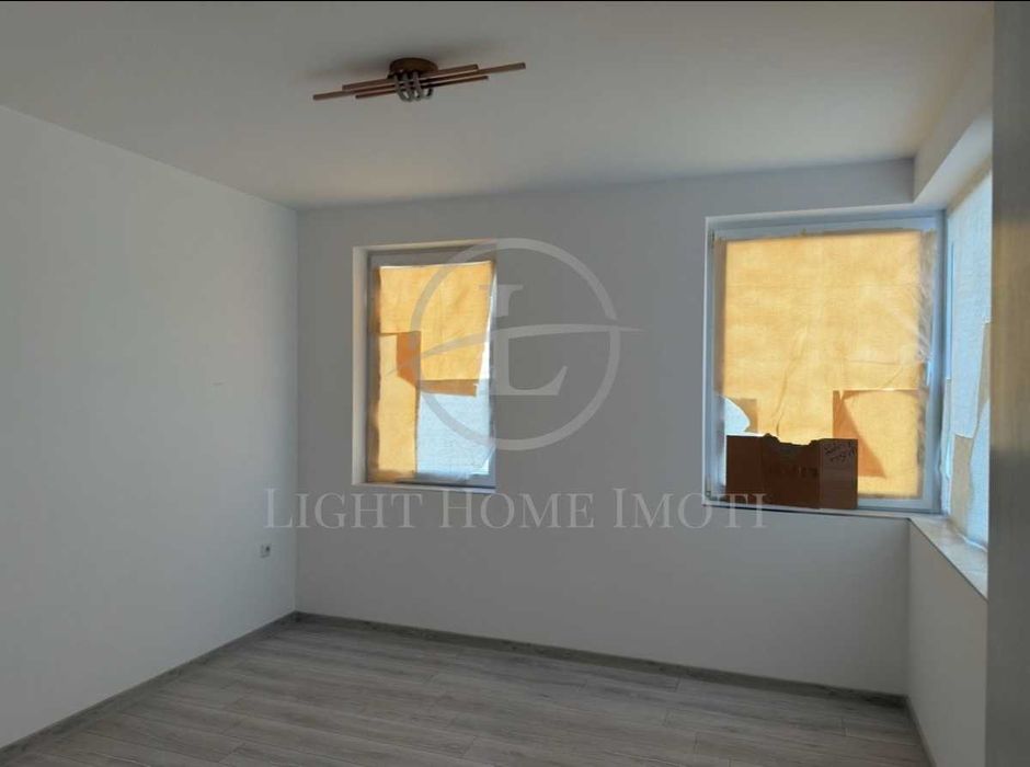 Продава се Двустаен апартамент в Пловдив, Кючук Париж - 68 кв.м за 2400 €/кв.м - Снимка #5