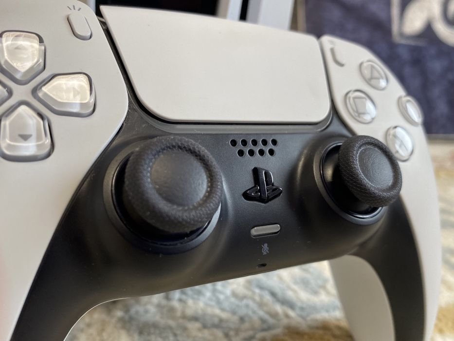 Продам PlayStation 5 новое состояние