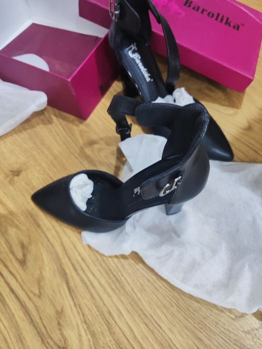 Летние туфли с закрытым носиком