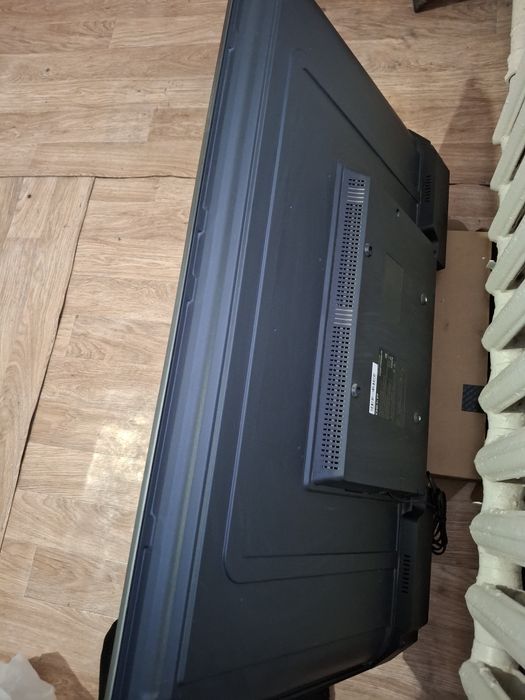 Продам телевизор