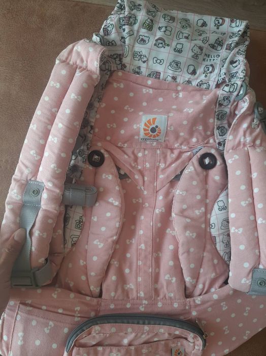 Ergobaby Omni 360 Hello Kitty