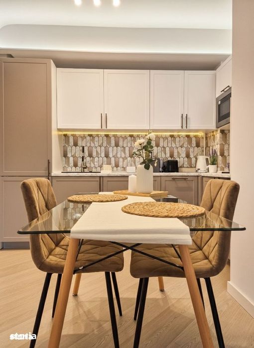 2 cam Cortina North | Parcare subt | LUX | ROND OMW | PRIMA INCHIRIERE — fotografia 1