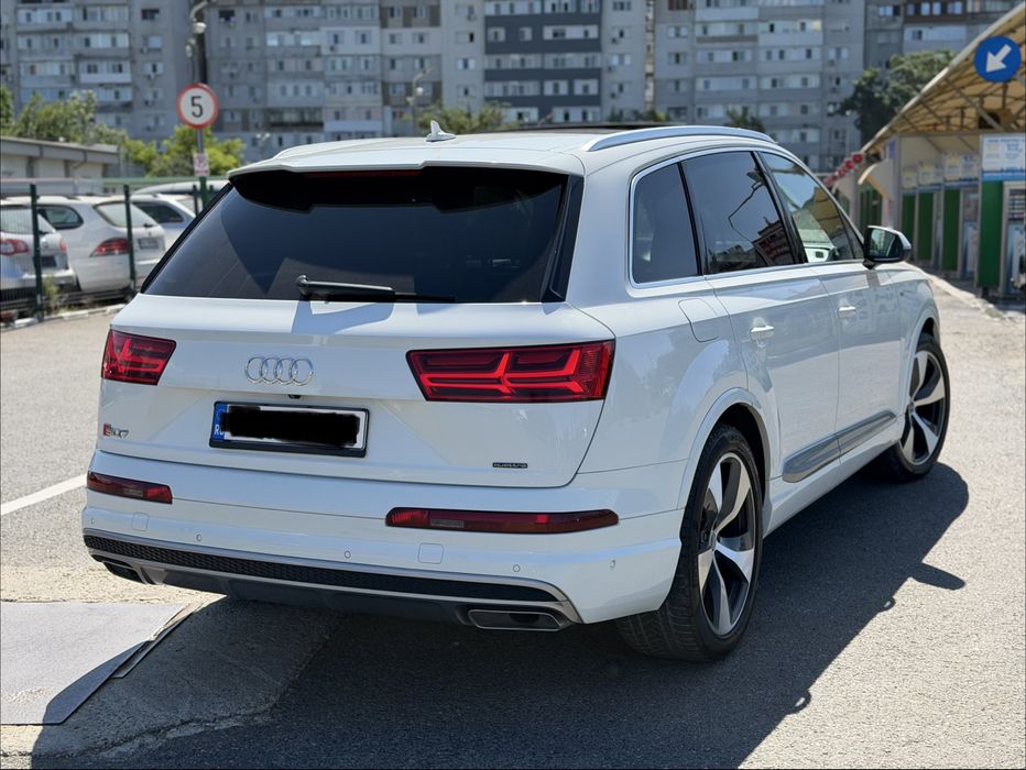 Audi Q7 3.0TDI 272CP Sline/Matrix/Pano/Camera/Ventilatie/