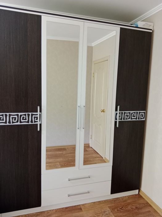 Шкаф для вещей и постели