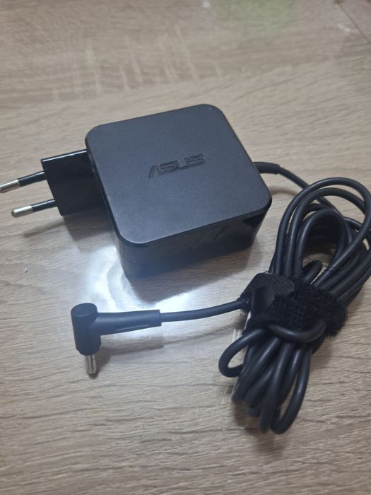 Лаптоп Asus за части