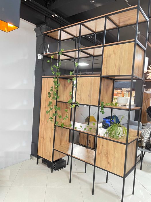 Шкафы и стол письменный