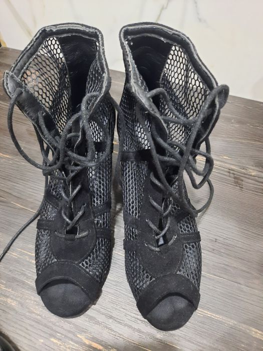 Продам туфли танцевальные, лодочки