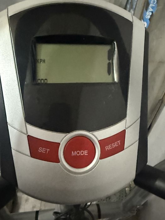 Элептический тренажер