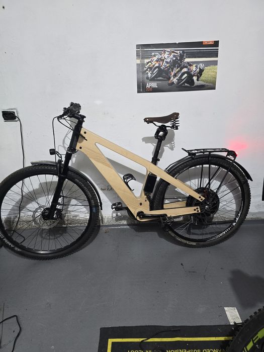 Дървен електрически велосипед my esel e-cross