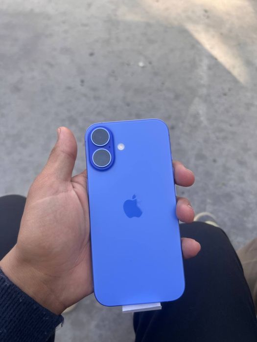 Iphone 16 128 gb yangi sroshni sotiladi yoki abmen