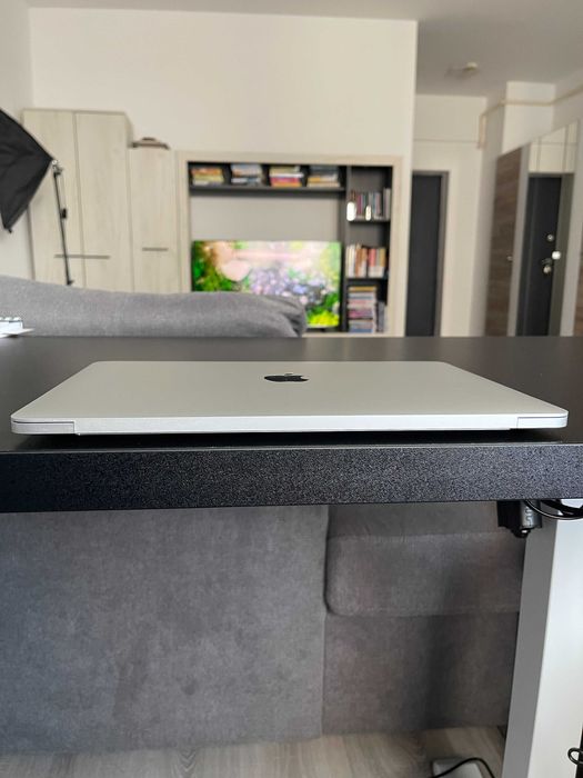Macbook pro 13 M1 2020 8 GB RAM SSD 512