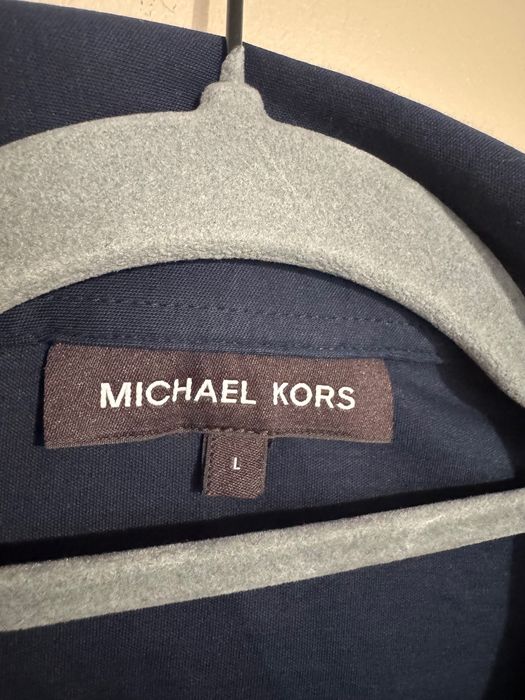 Michael Kors embroidered-logo polo shirt.