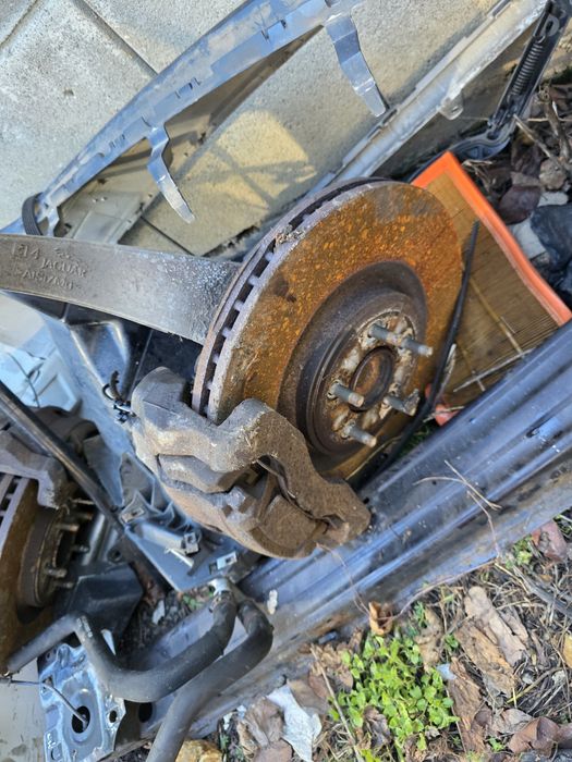 Предни спирачни дискове за Jaguar xf 3 дизел 2012 година