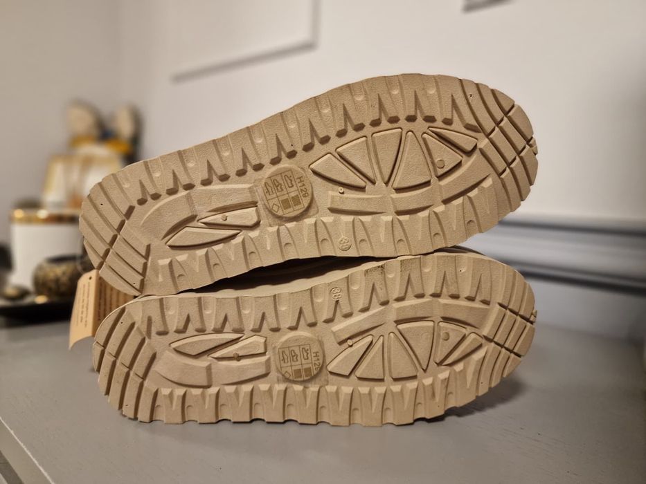 Papuci de iarna tip UGG