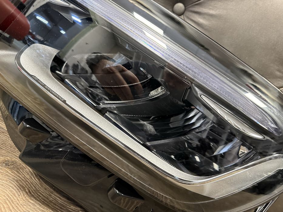 Mercedes GLB facelift led фар ляв