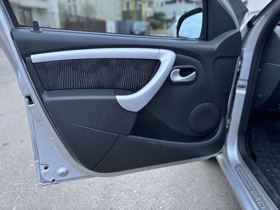 Dacia Sandero 2009 1.6 Benzina cu GPL valabilitate 5 ani