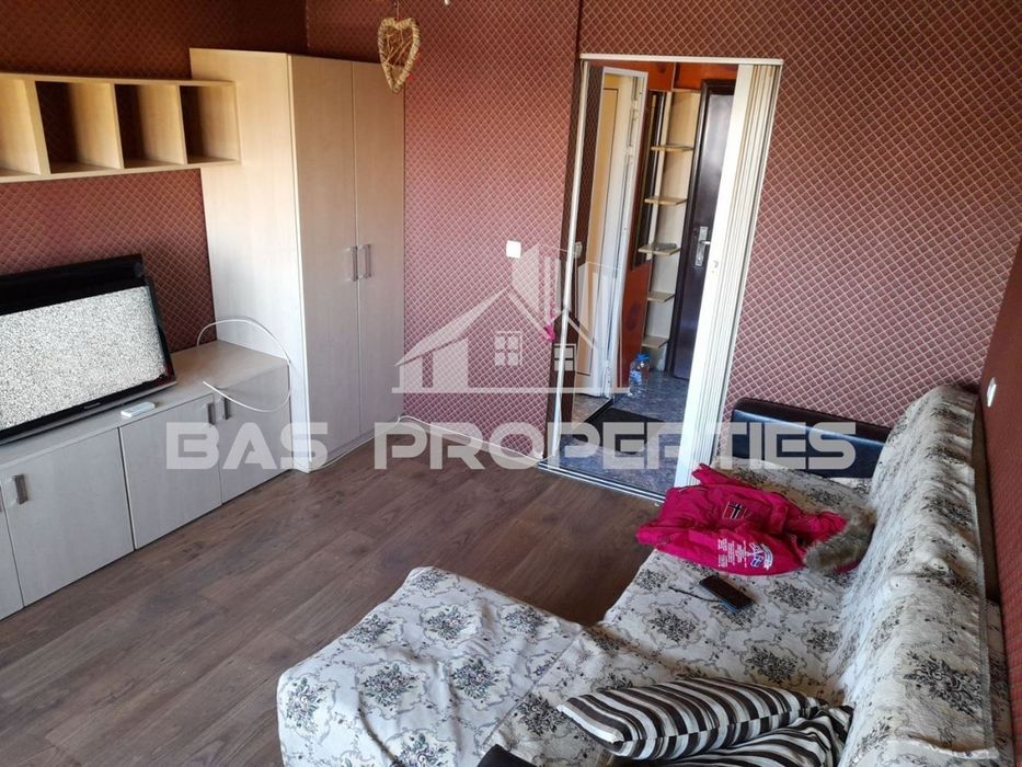 Продава се Едностаен апартамент в София, Овча купел - 33 кв.м за 2061 €/кв.м - Снимка #1