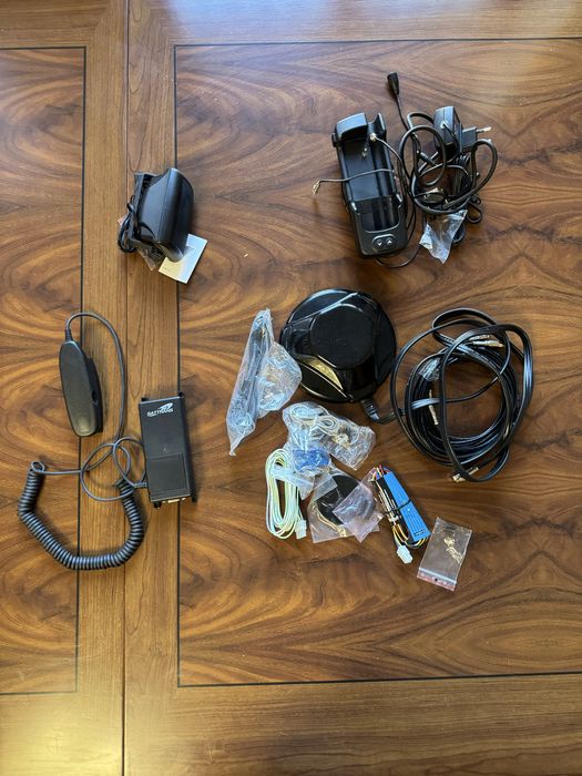 Thuraya SG-2520 + копмлект в машину