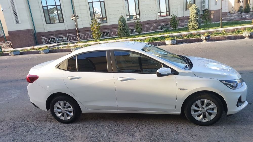 Аренда выкуп ONIX LTZ Turbo AT 4 поз. 2023
3 поз.