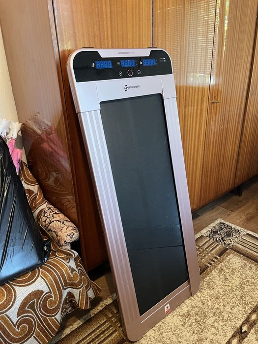 Бягаща пътека Capital Sports