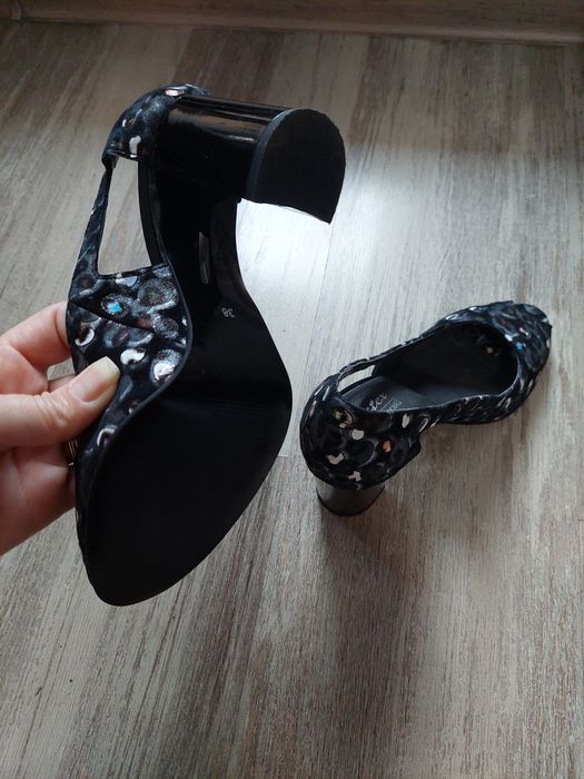 Pantofi piele întoarsă cu imprimeu, nr 38