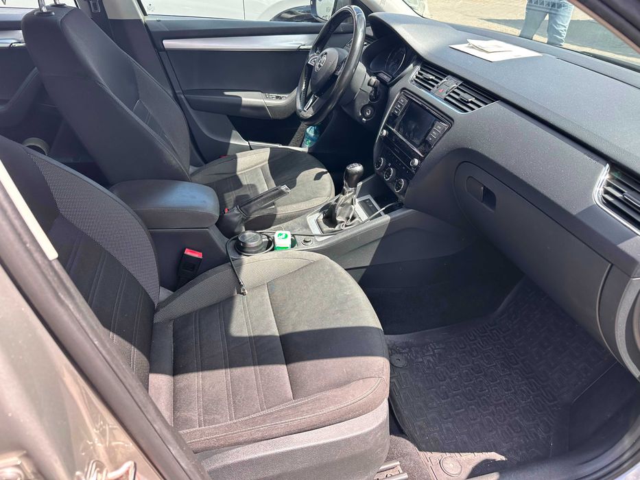 Autoturism Skoda Octavia