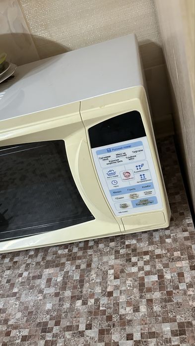 Микроволновая печь LG