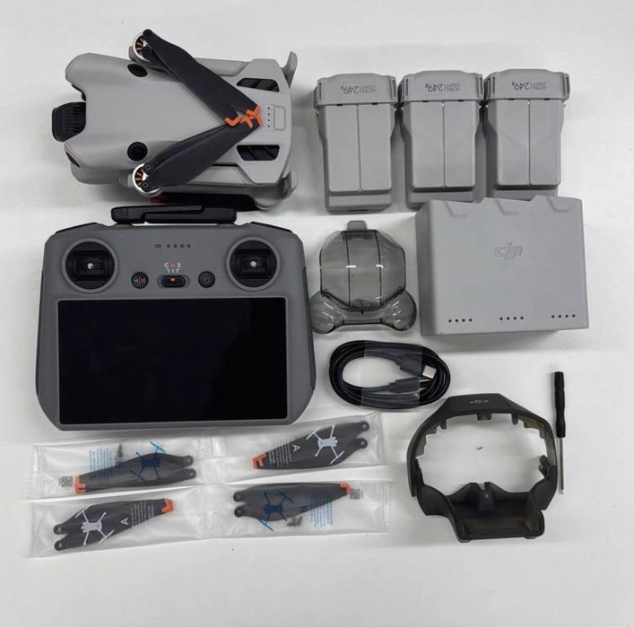 Дрон dgi Mini 4 pro fly More combo plus (rc 2 )