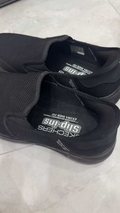 Обувь скечерсы  мужская новая