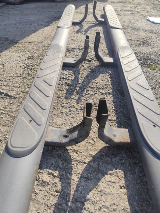 Степенки Nissan Navara ADVENTURE 4x4 -2.5dci-174кс-2006г