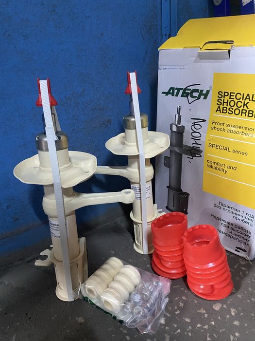 Продам стойки на Ваз